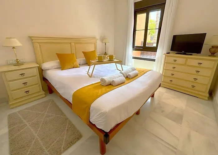 Evans Realty Ax Playa & Piscinas & Garaje Apartment Estepona