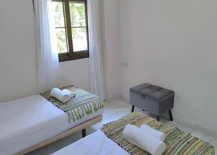 Evans Realty Ax Playa & Piscinas & Garaje Apartamento